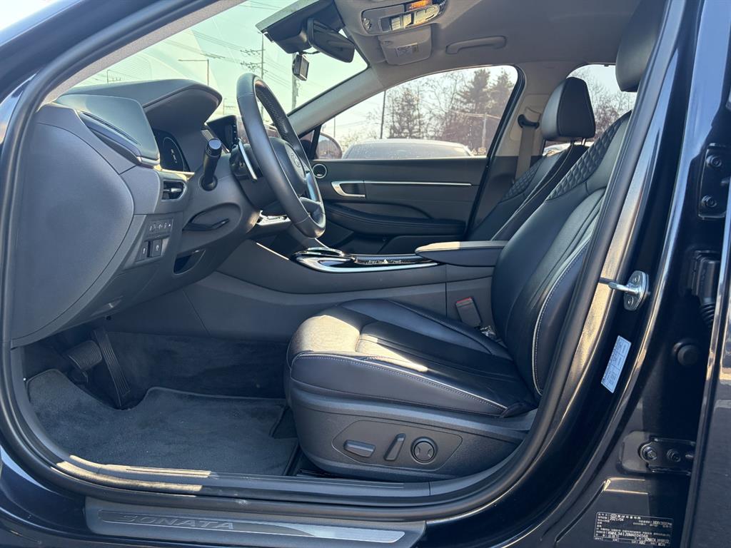 HYUNDAI Sonata - Vista 10