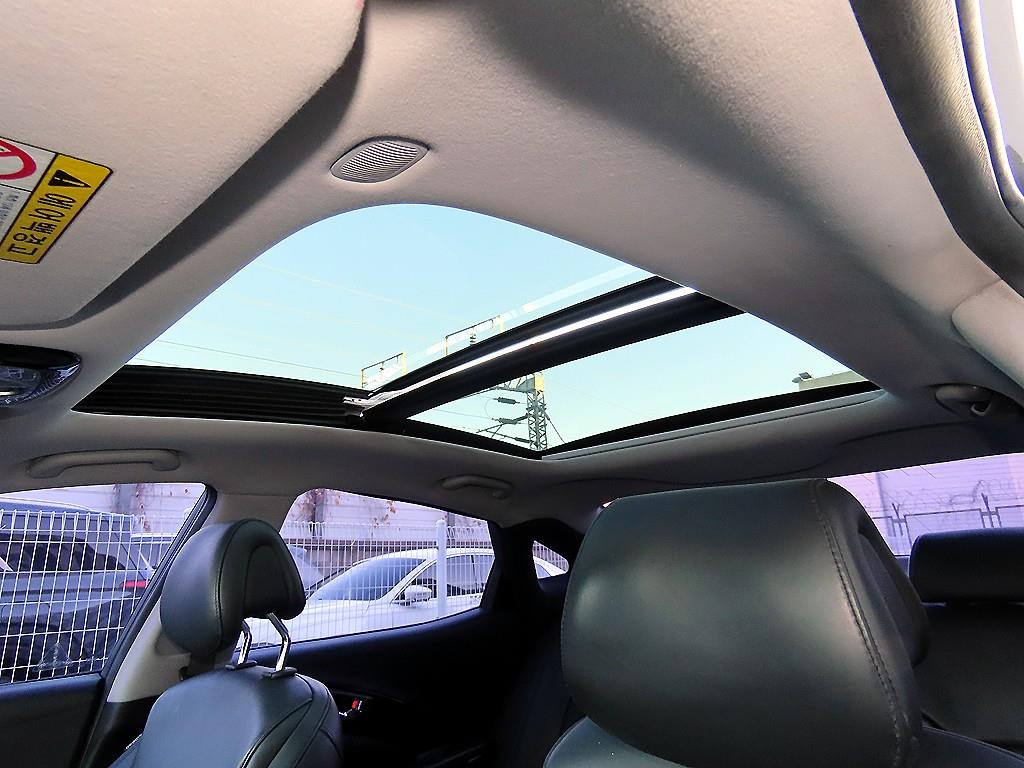 HYUNDAI Grandeur 2011 Gris - Importación desde Corea - HF Imports Iquique - Foto 18