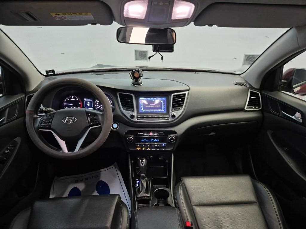 HYUNDAI Tucson - Vista 7