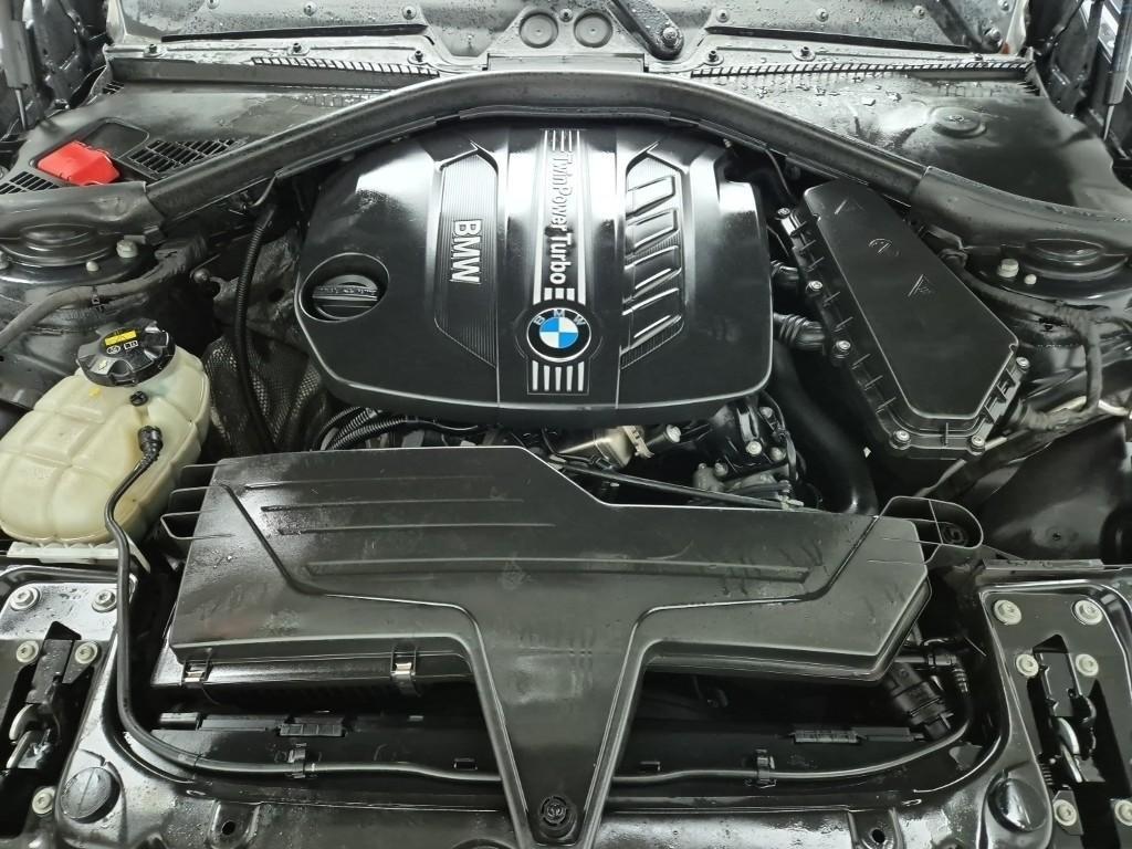 BMW 1 series 2015 Azul - Importación desde Corea - HF Imports Iquique - Foto 18