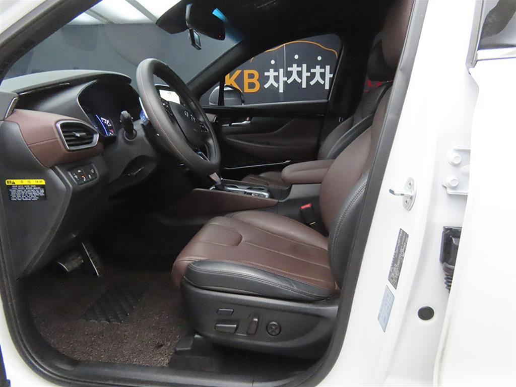 HYUNDAI Santa Fe - Vista 5