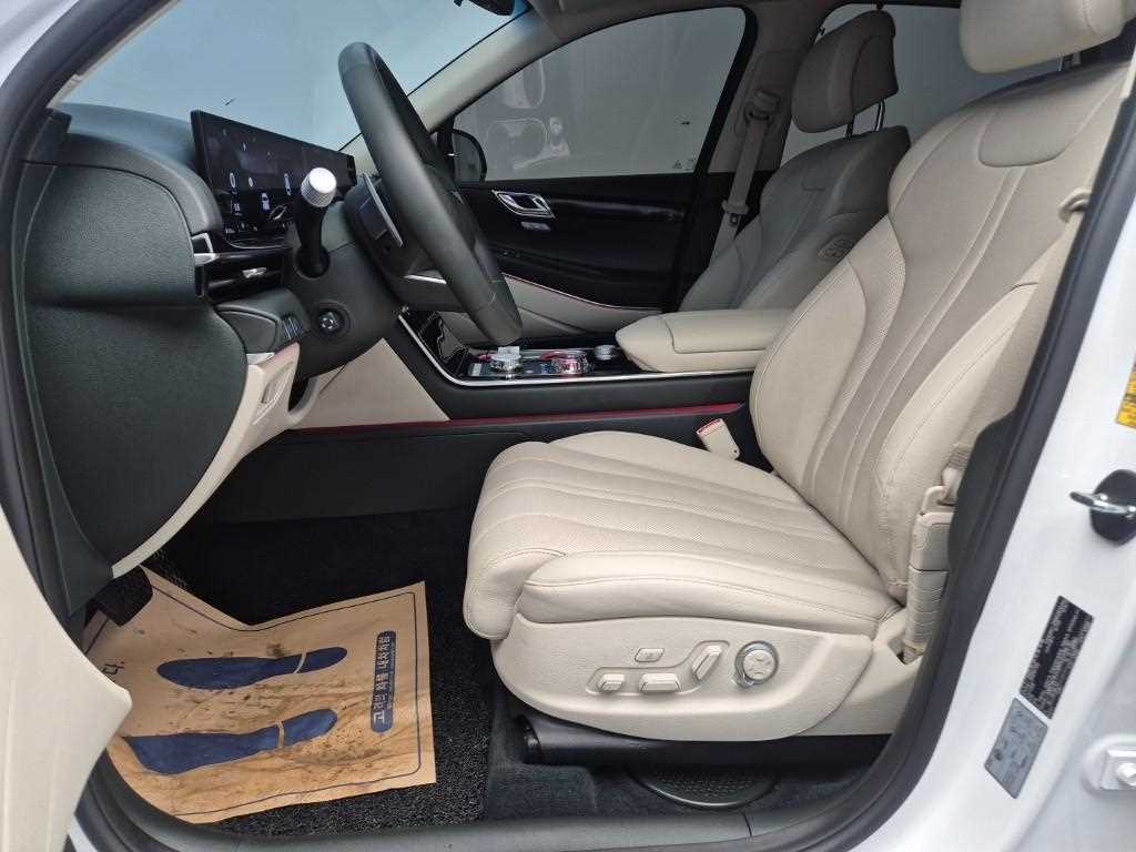 Genesis GV80 - Vista 11