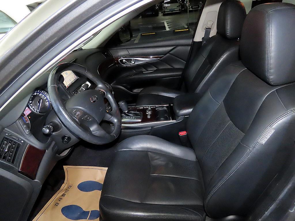 Infiniti Q - Vista 6