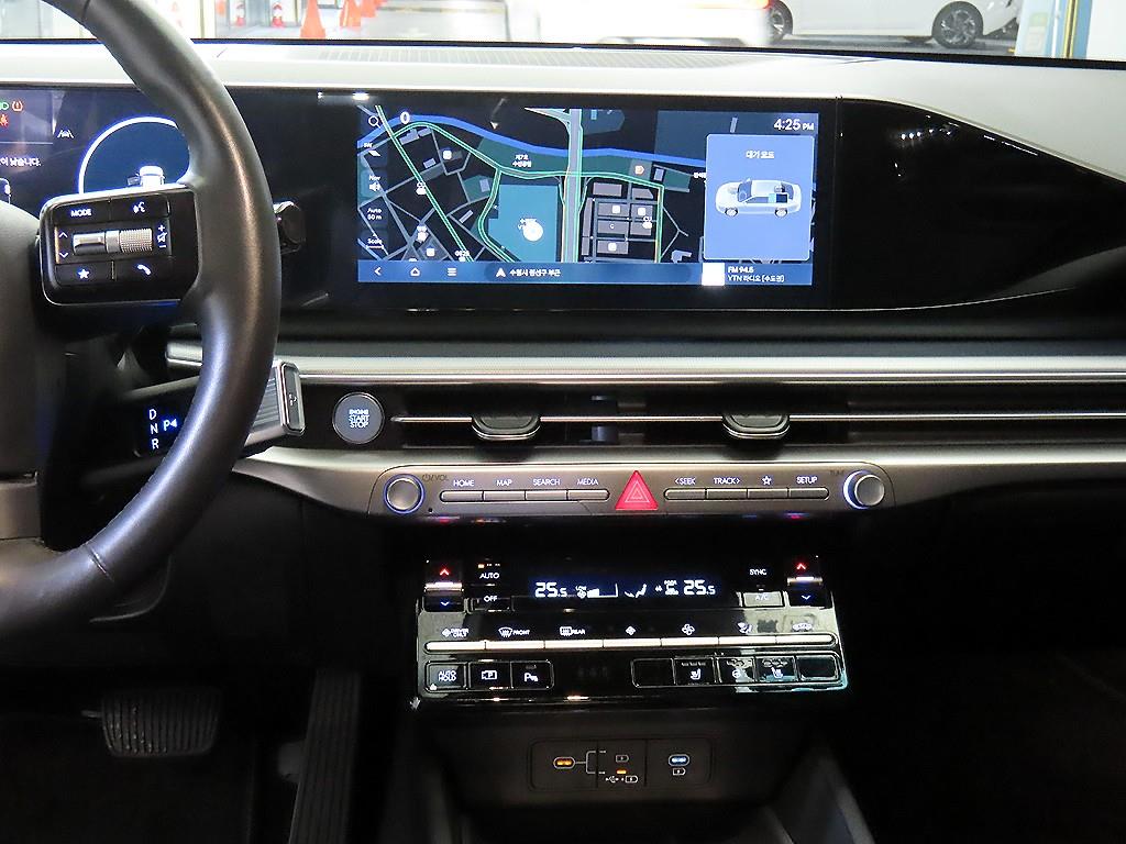 HYUNDAI Grandeur - Vista 11