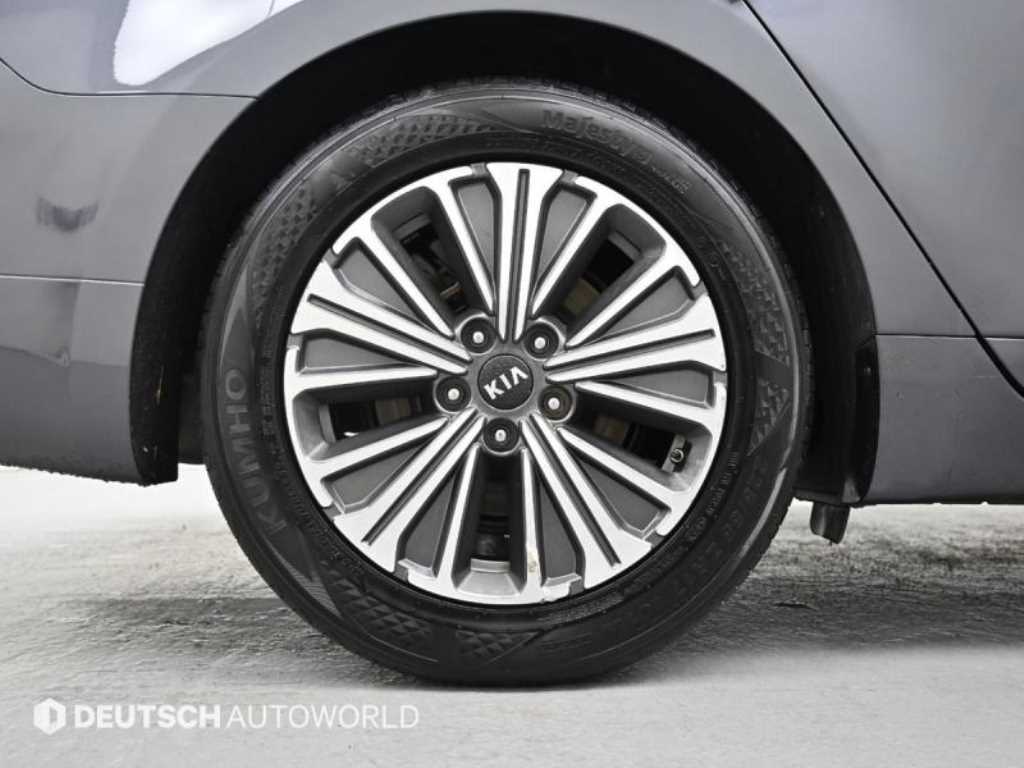 KIA K7 - Vista 5