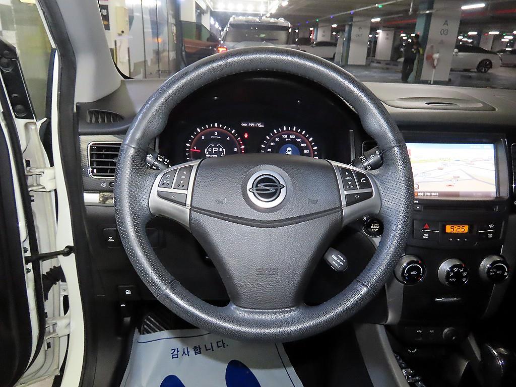 Ssangyong Korando - Vista 8