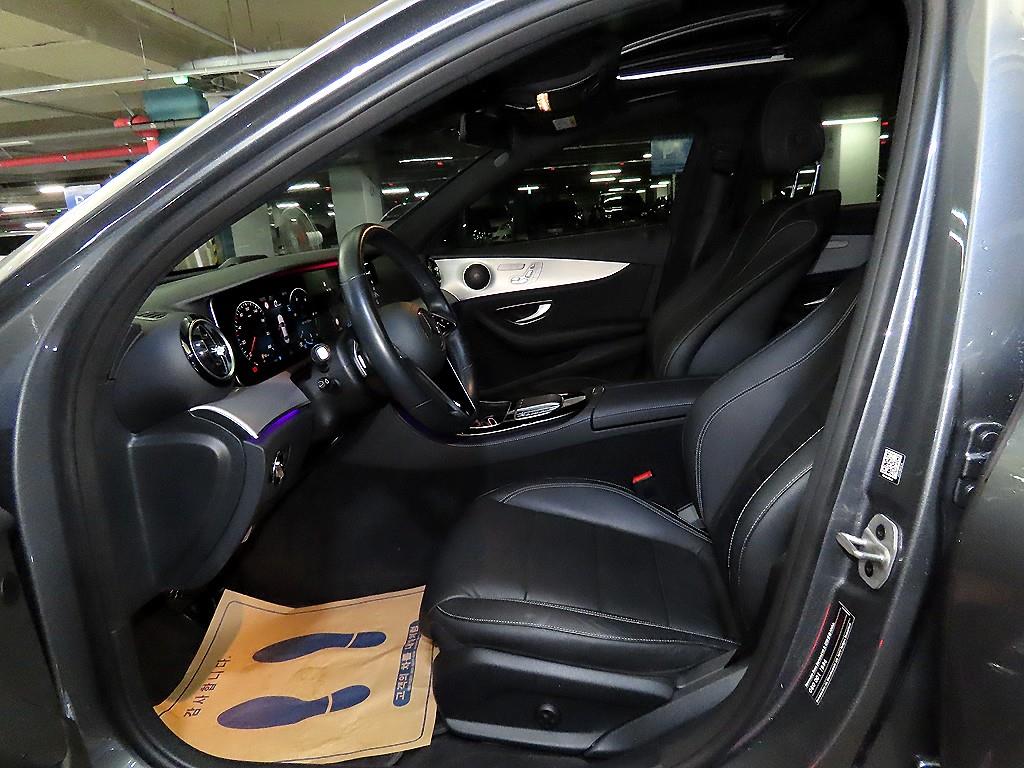 Mercedes Benz E class - Vista 6