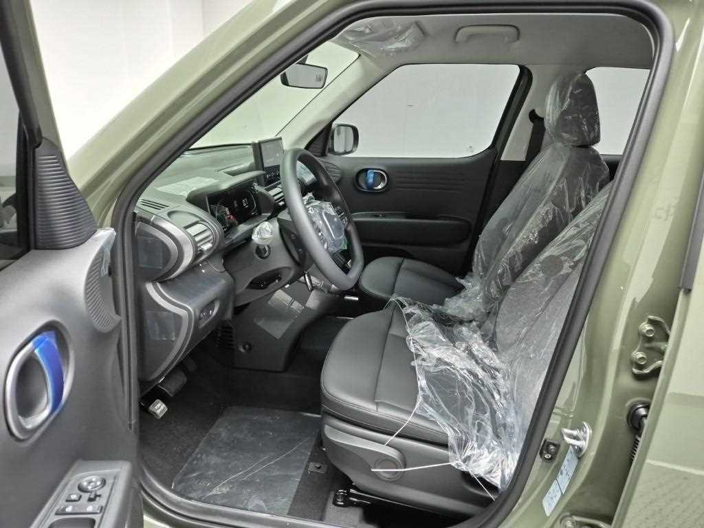 HYUNDAI Casper - Vista 11