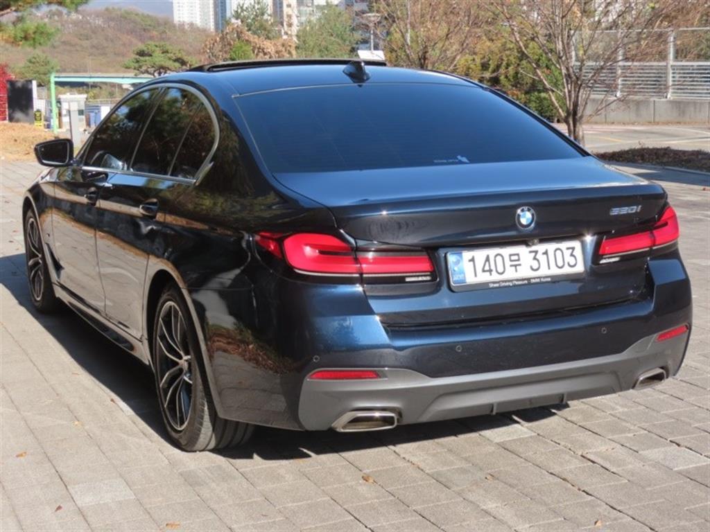 BMW 5 Series - Vista 7