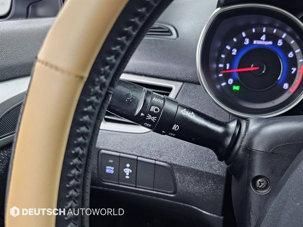 HYUNDAI Avante 2012 Gris - Importación desde Corea - HF Imports Iquique - Foto 15