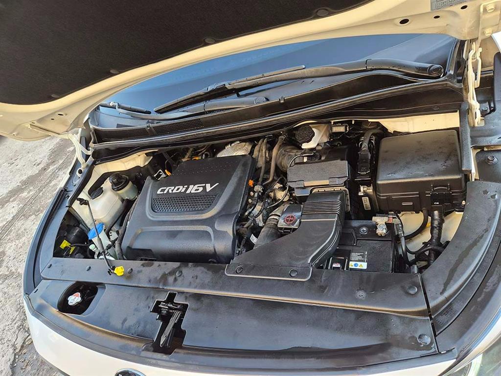 KIA Carnival 2018 Blanco - Importación desde Corea - HF Imports Iquique - Foto 19