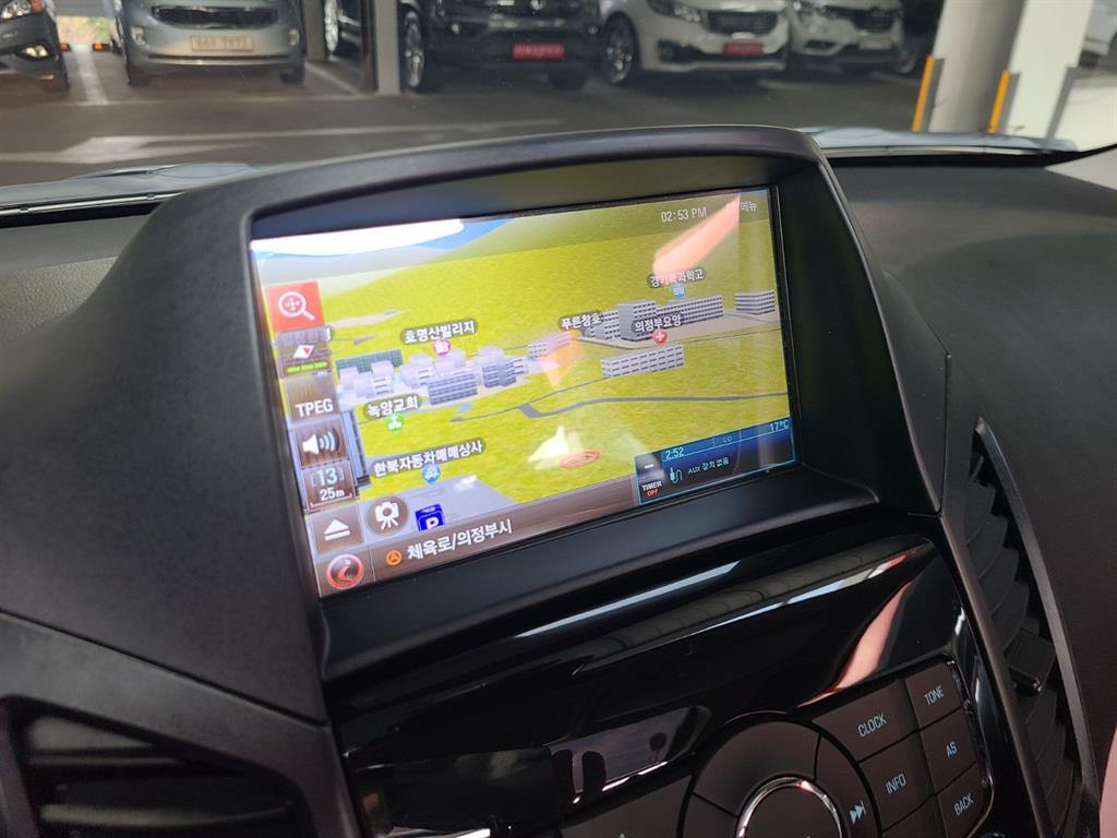 Chevrolet Orlando 2015 Negro - Importación desde Corea - HF Imports Iquique - Foto 13