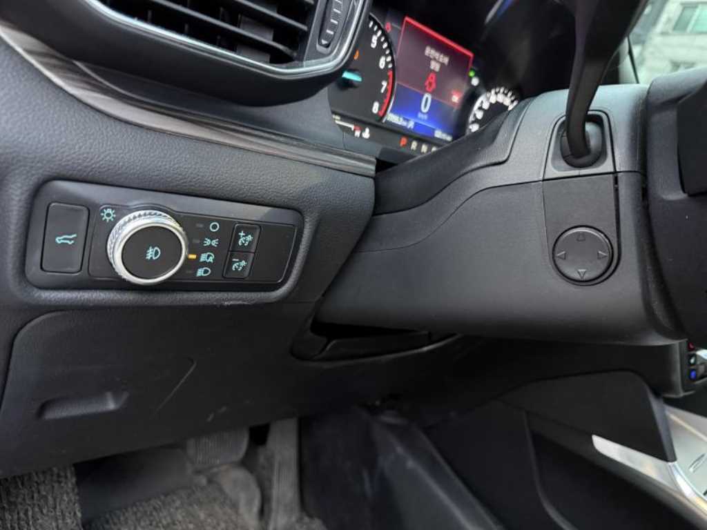 Ford Explorer - Vista 9