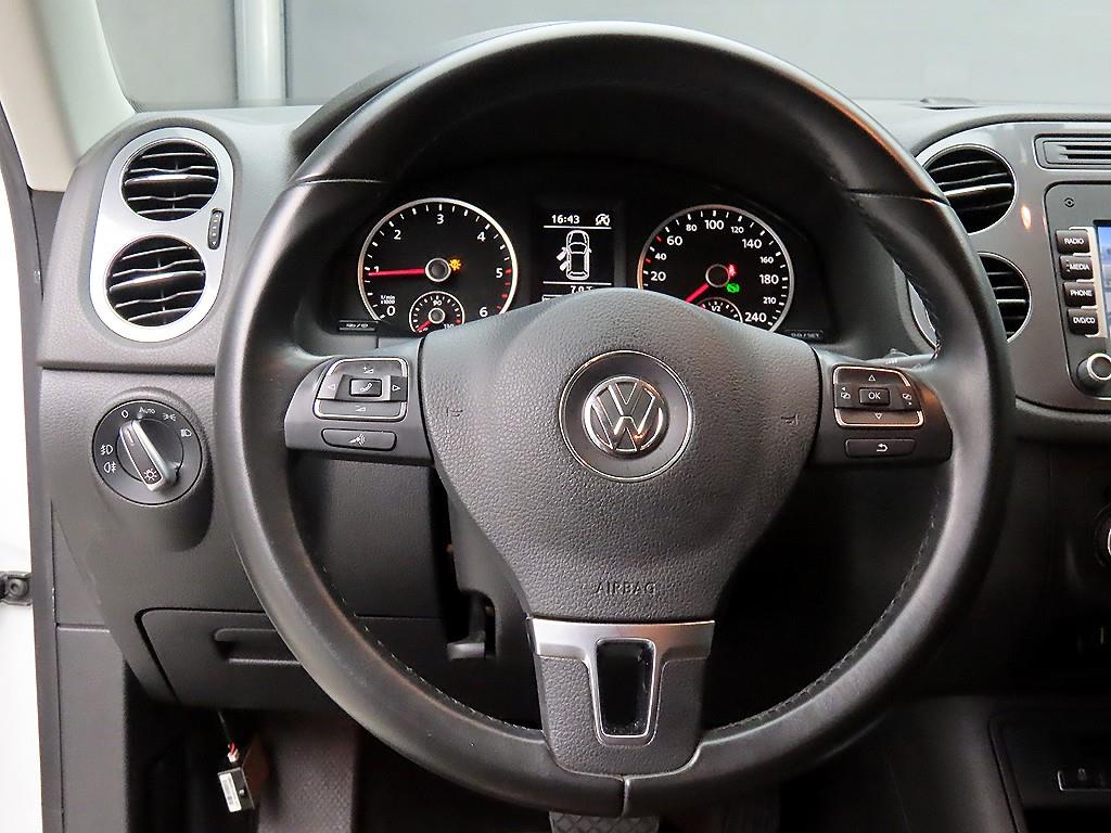 Volkswagen Tiguan - Vista 9