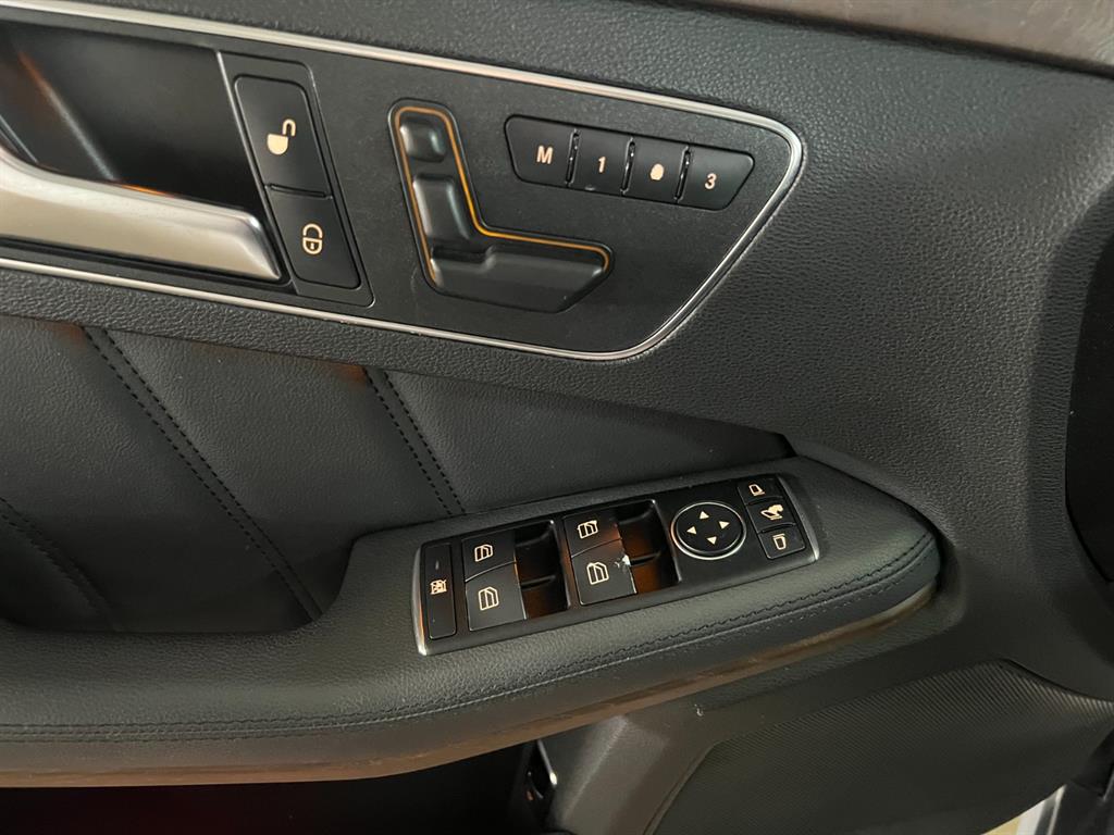 Mercedes Benz E class - Vista 11