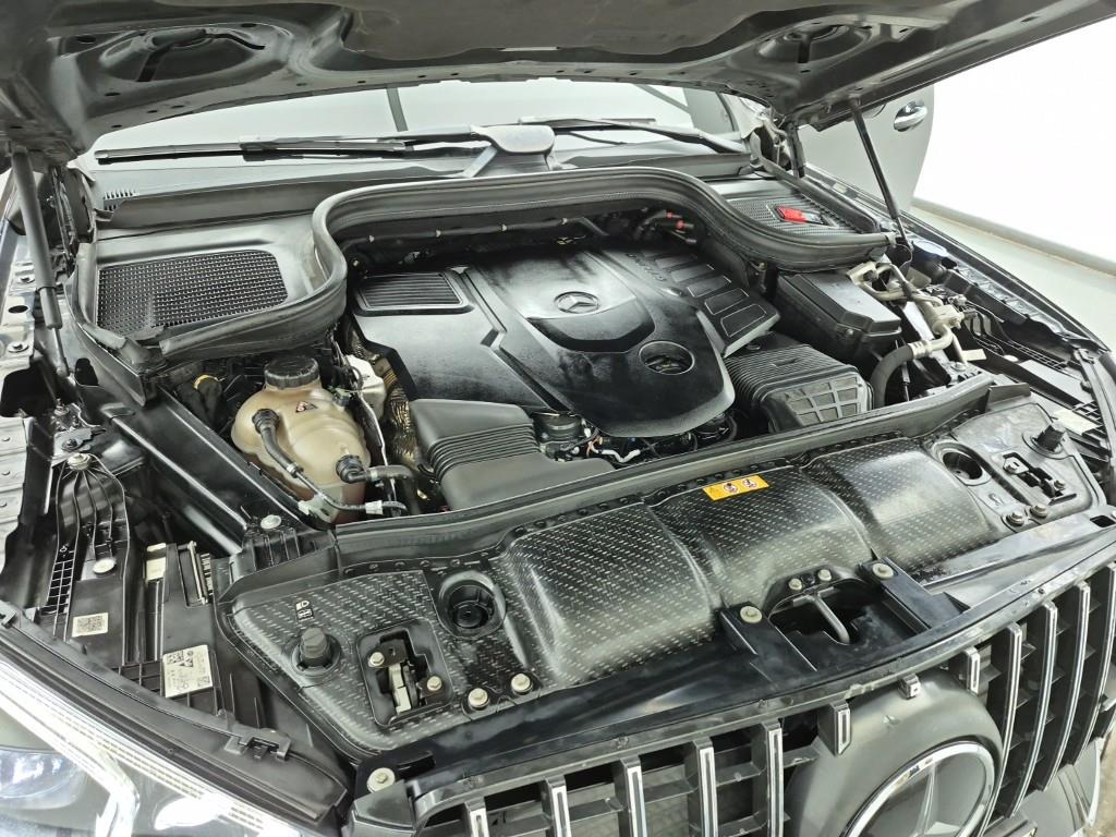 Mercedes Benz GLE Class - Vista 6