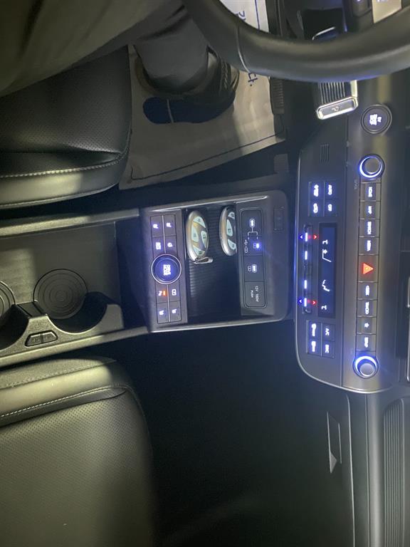 HYUNDAI Kona - Vista 11