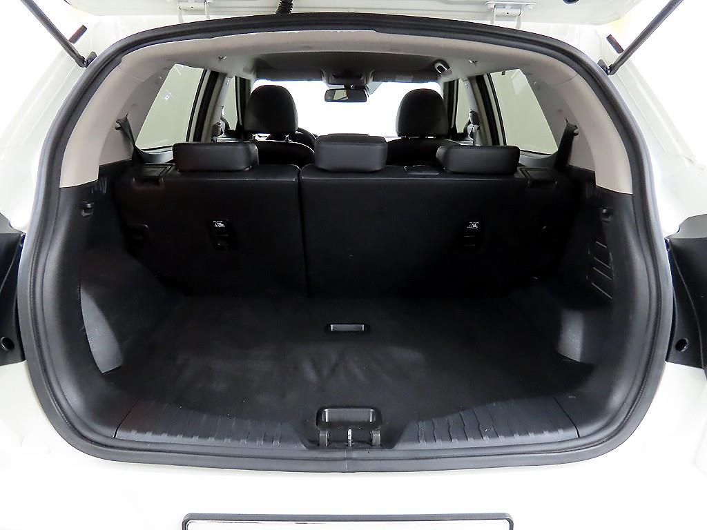 Ssangyong Tivoli 2022 Blanco - Importación desde Corea - HF Imports Iquique - Foto 18