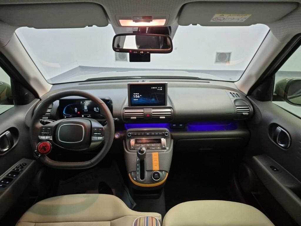 HYUNDAI Casper - Vista 7