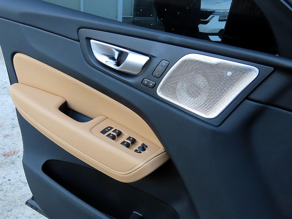 Volvo XC60 - Vista 12