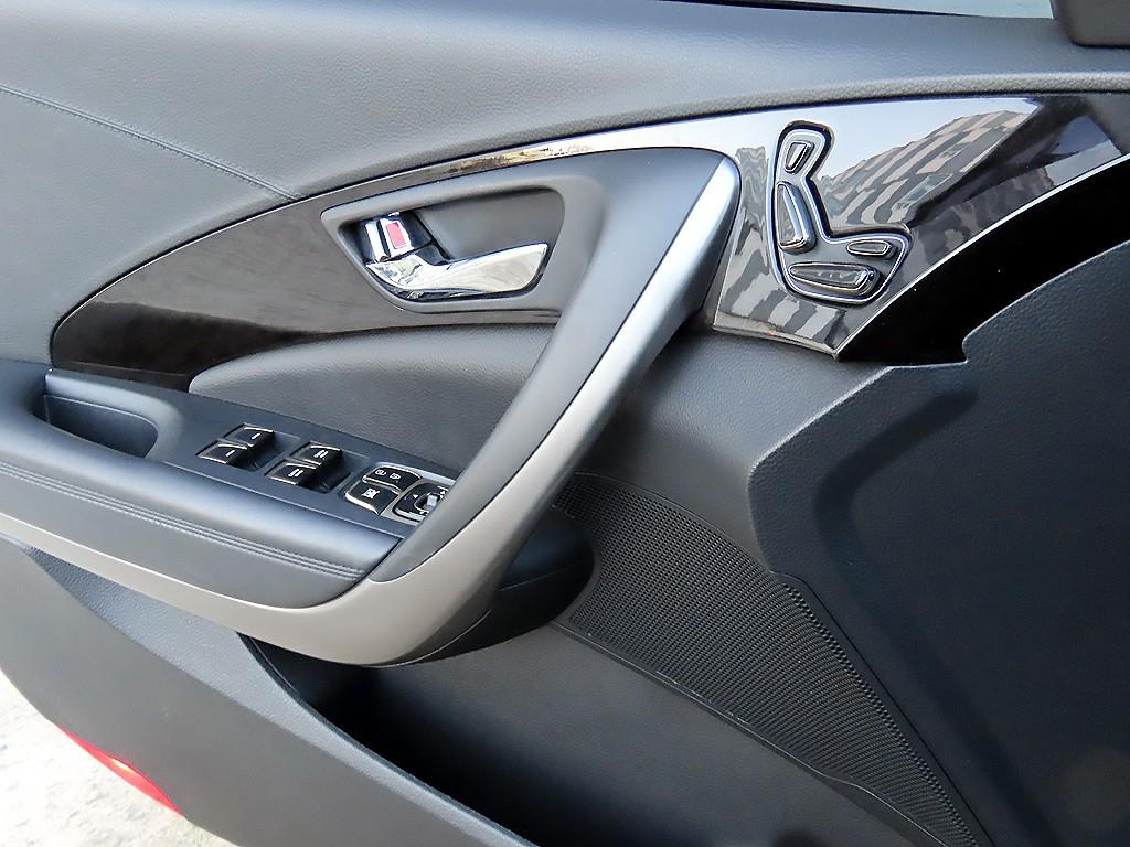 HYUNDAI Grandeur - Vista 11