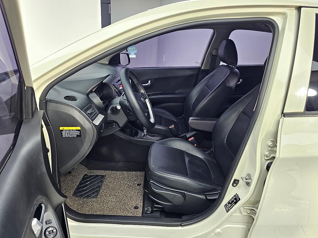 KIA Morning - Vista 8