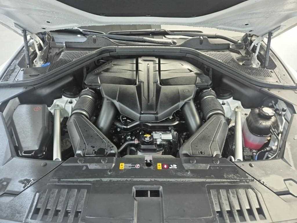 Genesis GV80 - Vista 5