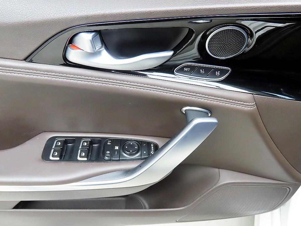 KIA Stinger - Vista 11