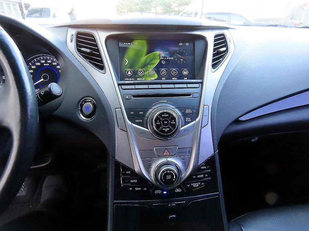 HYUNDAI Grandeur 2011 Gris - Importación desde Corea - HF Imports Iquique - Foto 13