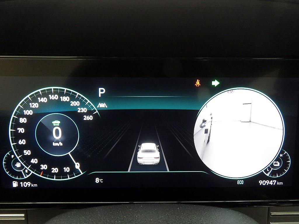 HYUNDAI Grandeur - Vista 11