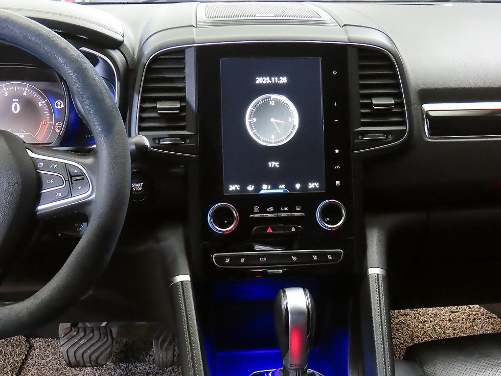 SAMSUNG QM6 - Vista 11