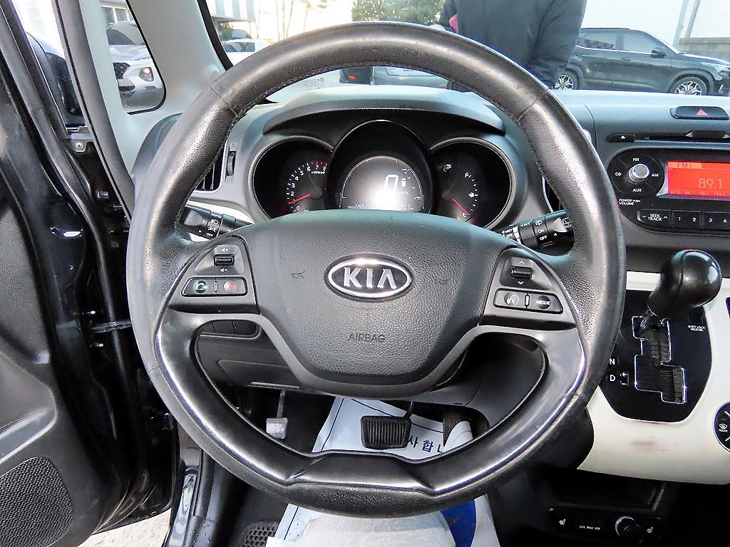 KIA Ray - Vista 8