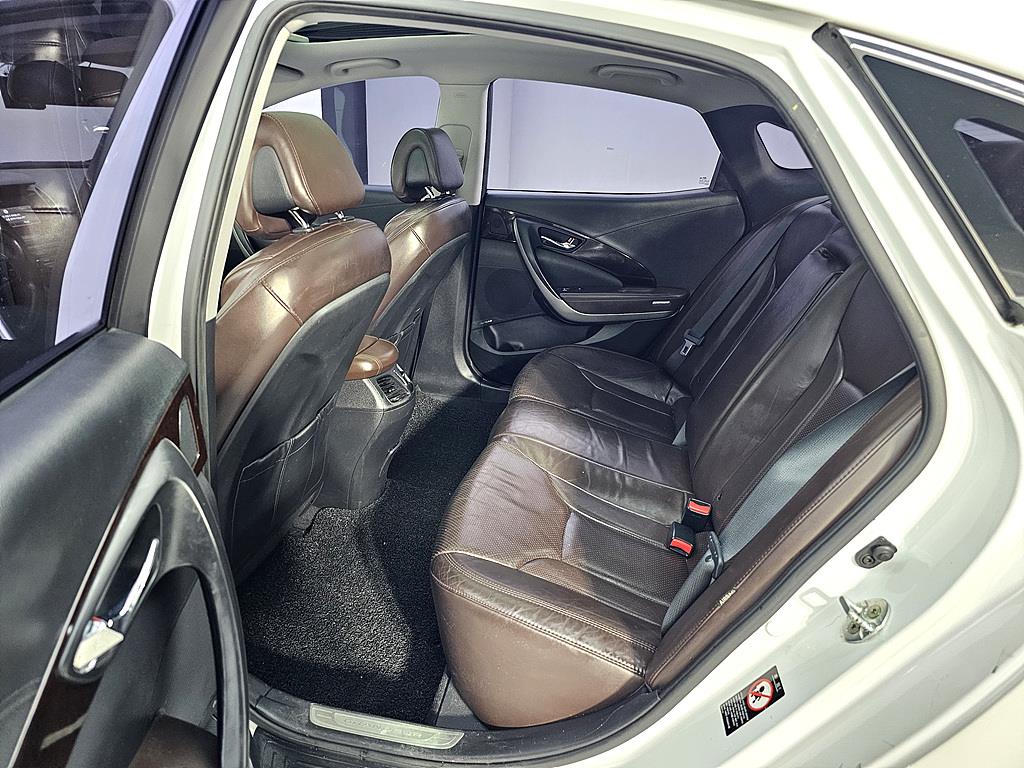 HYUNDAI Grandeur - Vista 9