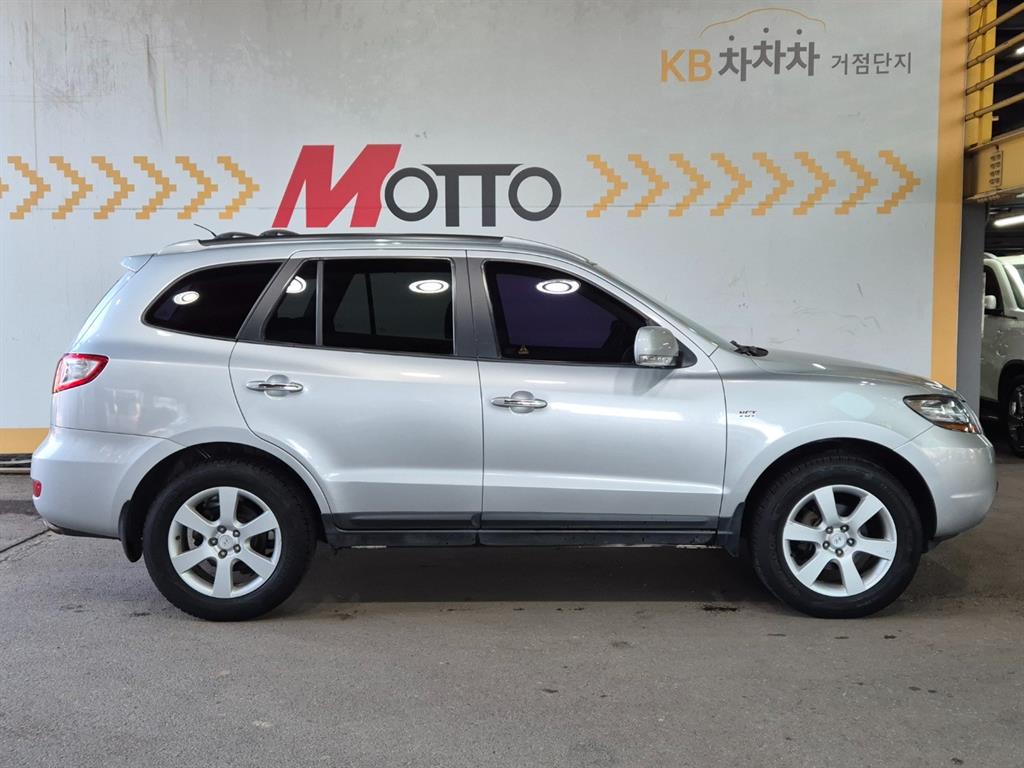 HYUNDAI Santa Fe - Vista 6