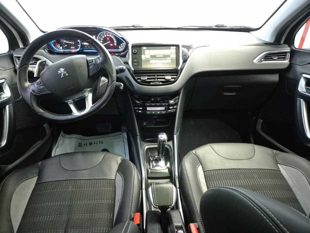 Peugeot 2008 - Vista 7