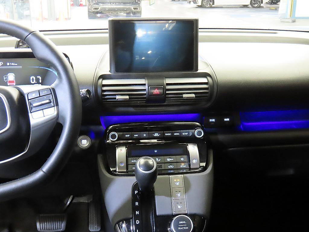 HYUNDAI Casper - Vista 10