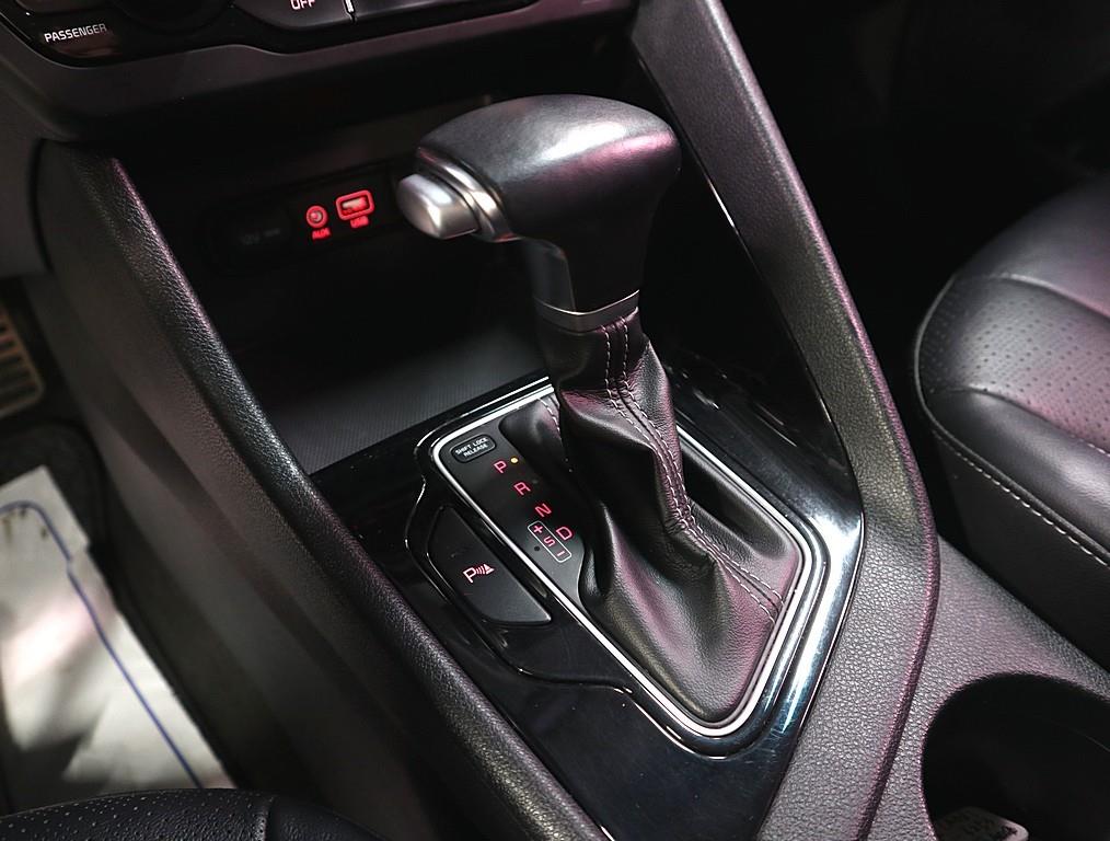 KIA Niro 2018 Blanco - Importación desde Corea - HF Imports Iquique - Foto 14