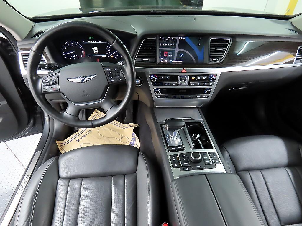 Genesis G80 - Vista 7