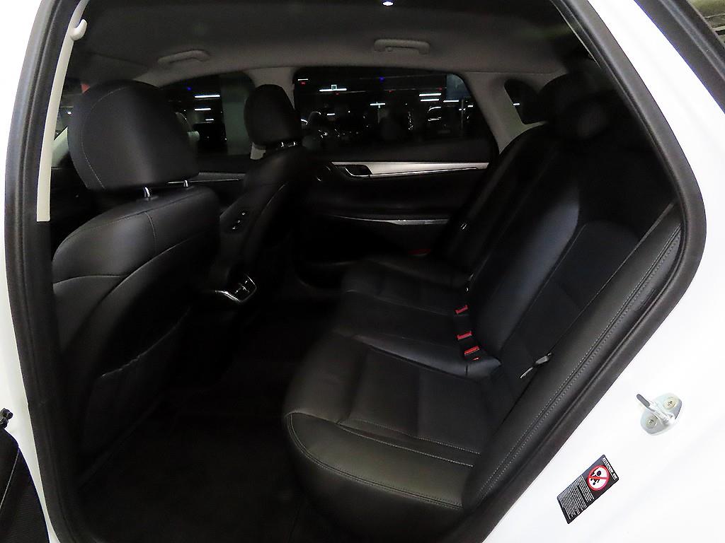 HYUNDAI Grandeur - Vista 7