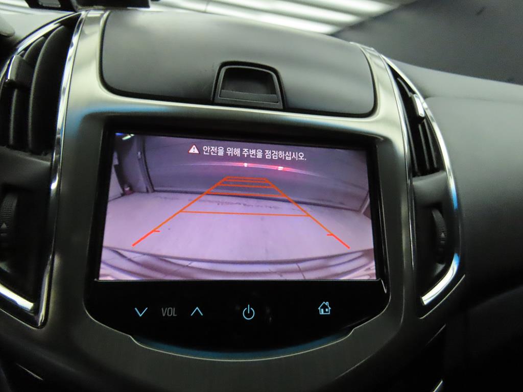 Chevrolet Cruise - Vista 12