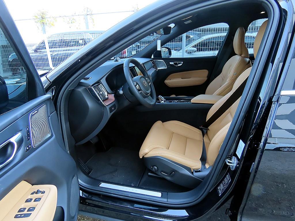 Volvo XC60 - Vista 5