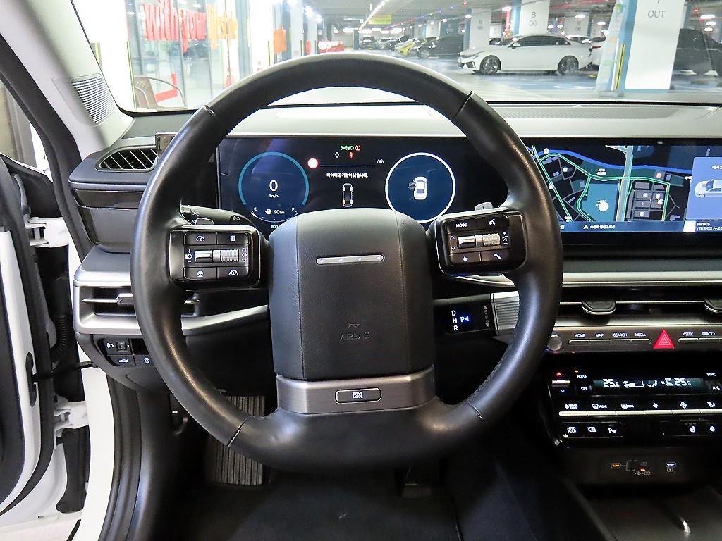 HYUNDAI Grandeur - Vista 8