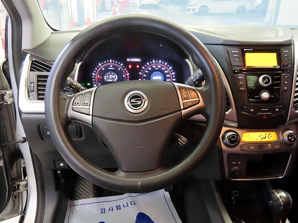 Ssangyong Korando - Vista 8