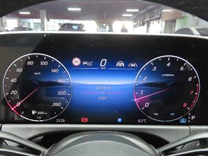 Mercedes Benz E class - Vista 12