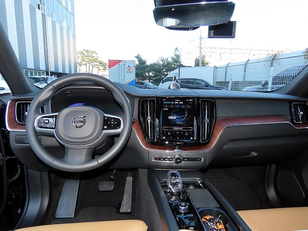 Volvo XC60 - Vista 7