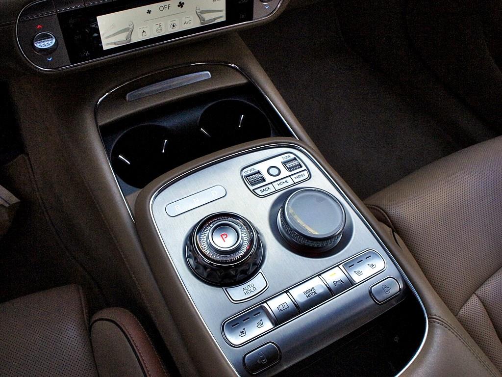 Genesis G90 2022 Blanco - Importación desde Corea - HF Imports Iquique - Foto 11