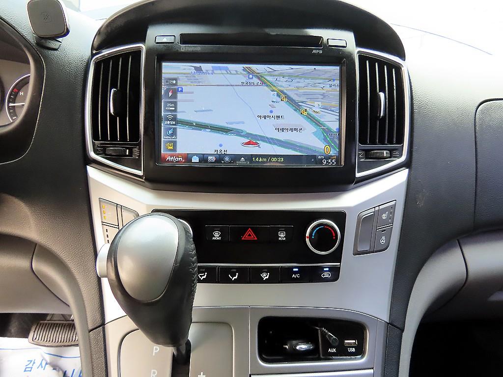 HYUNDAI Starex 2017 Gris - Importación desde Corea - HF Imports Iquique - Foto 13