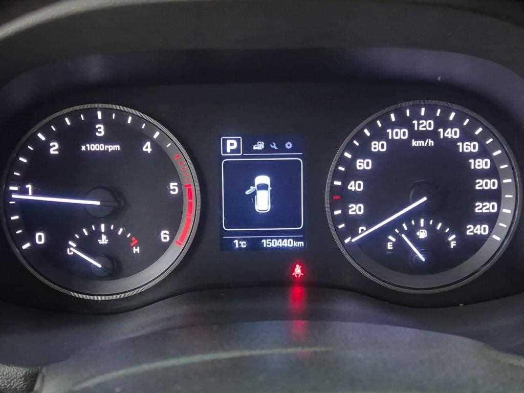 HYUNDAI Tucson - Vista 6