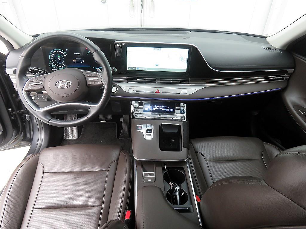 HYUNDAI Grandeur - Vista 8