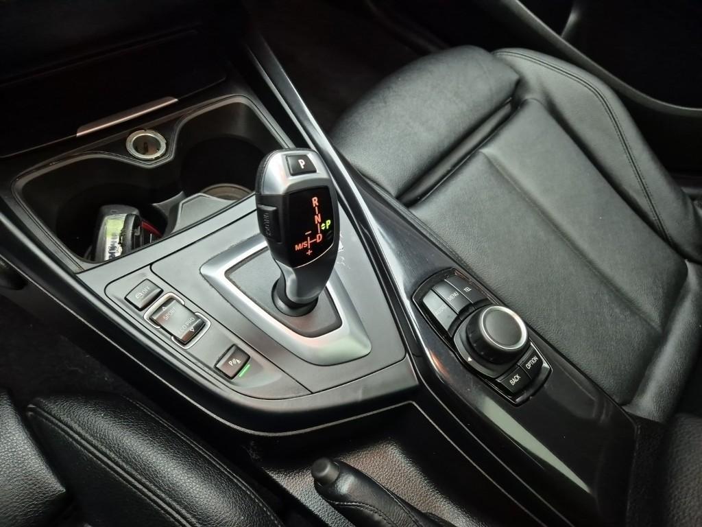 BMW 1 series - Vista 11